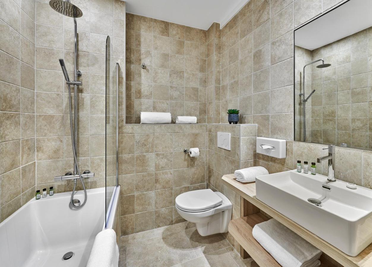 Hotel Le Suquet Cannes Luaran gambar